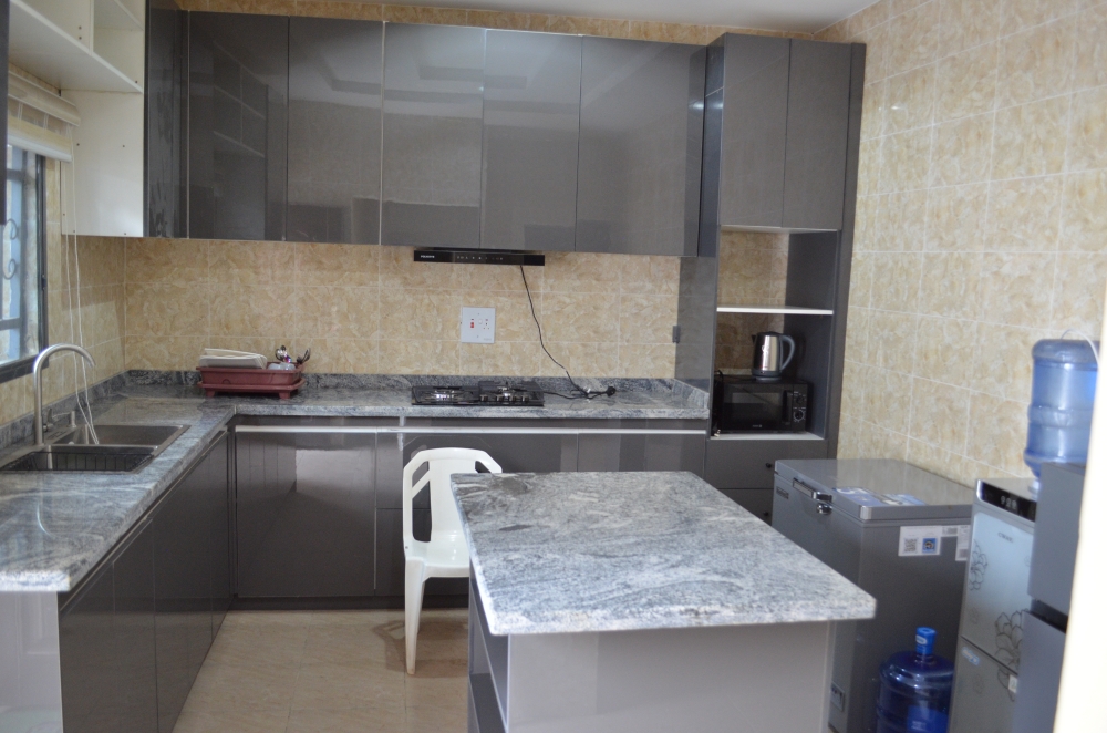 well equipped kitchen Image